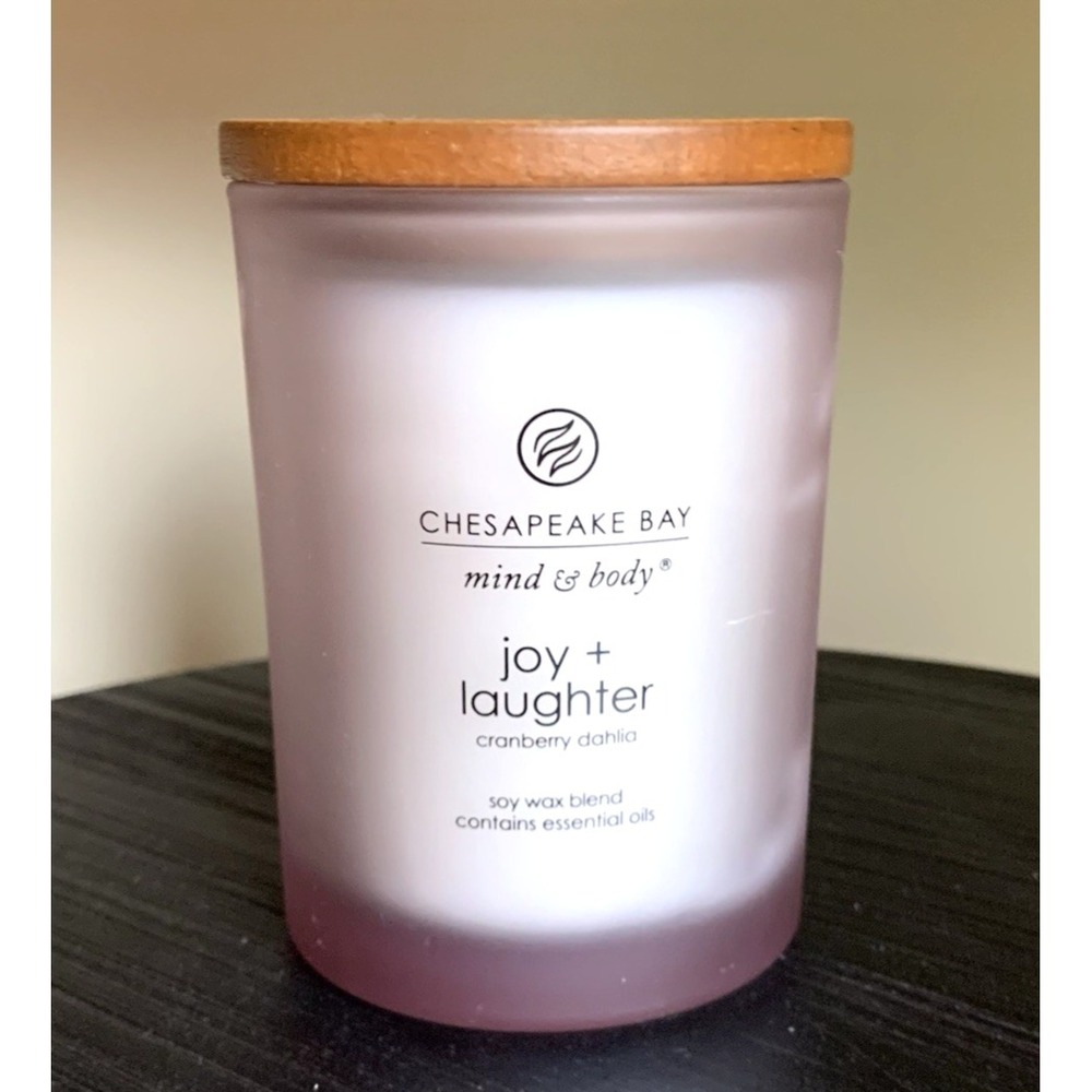 Chesapeake Bay® Candle Mind & Body Medium Jar Joy + Laughter Cranberry Dahlia